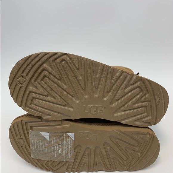 New Ugg boots Bailey Bow ll size - USA 4 - Picture 3 of 5